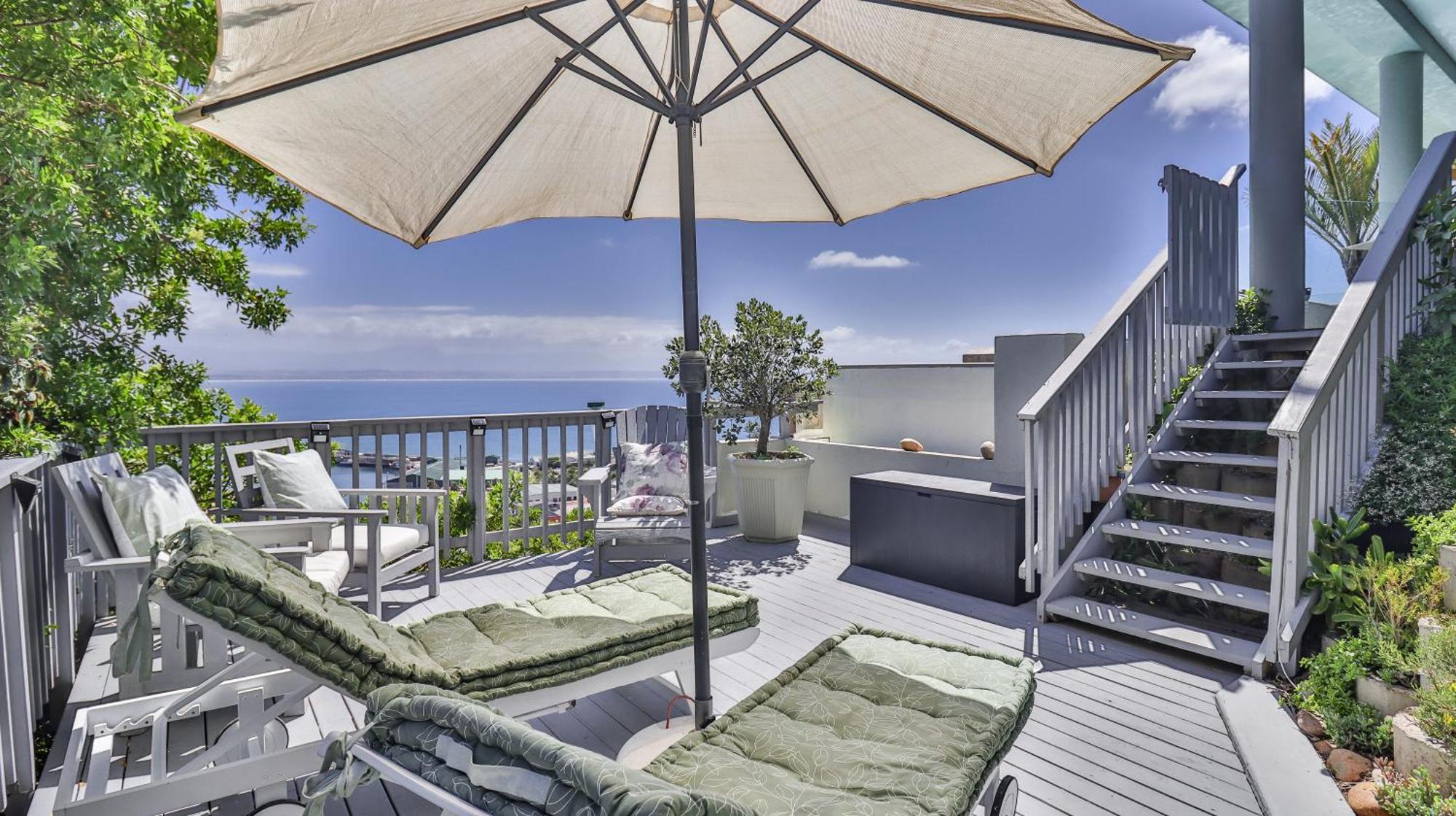 3Coloursblue Guest House Mossel Bay Eksteriør billede