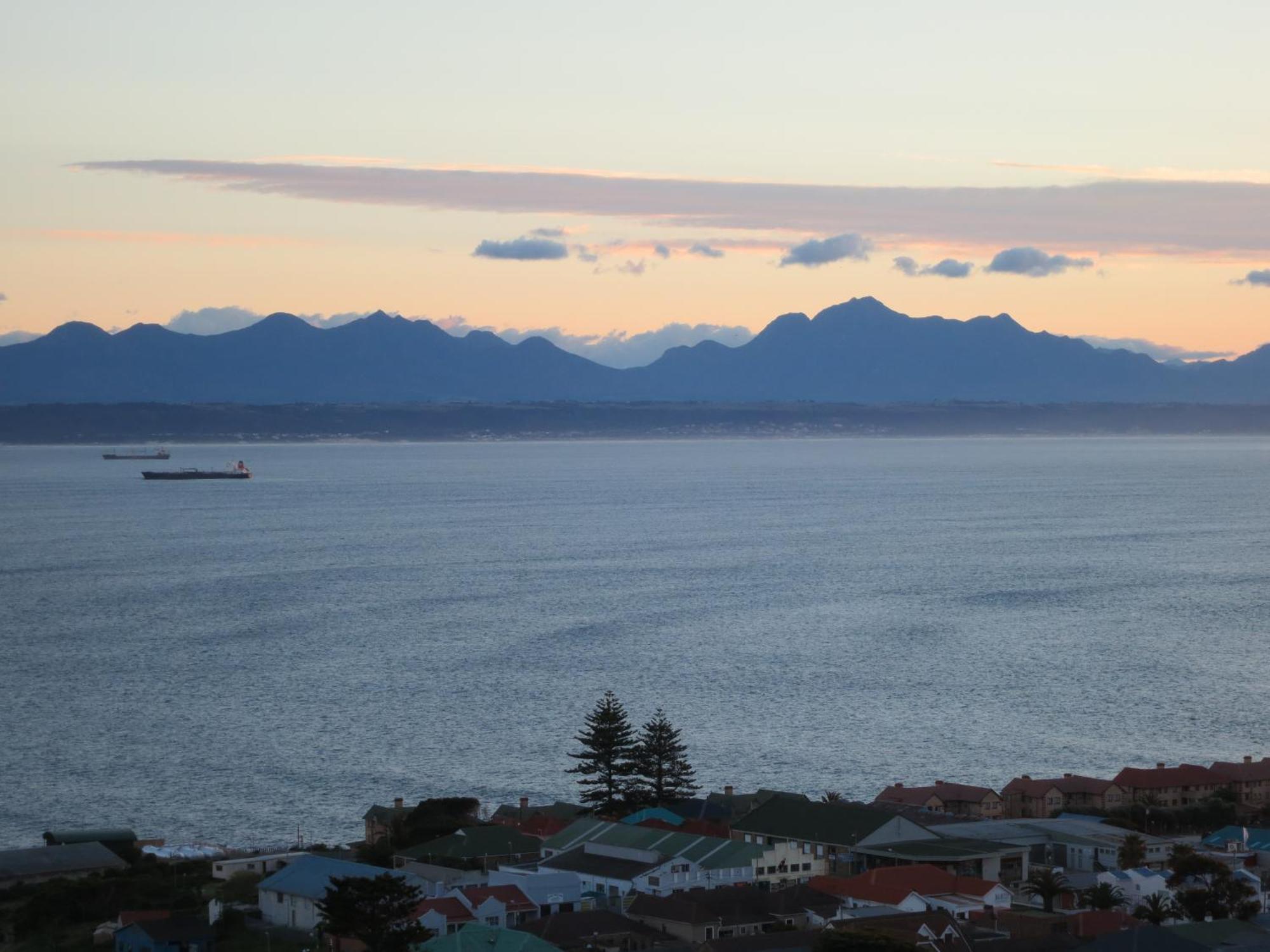 3Coloursblue Guest House Mossel Bay Eksteriør billede