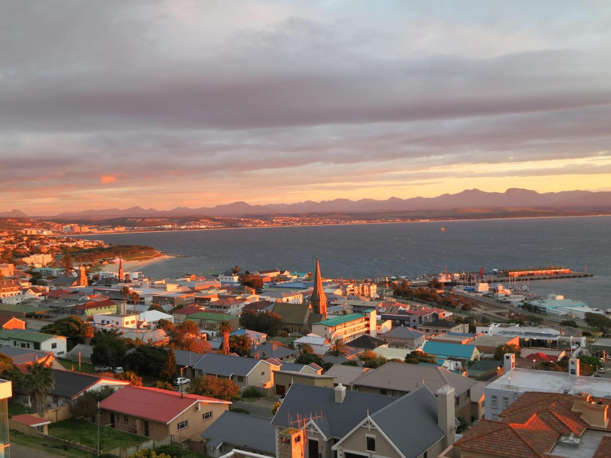 3Coloursblue Guest House Mossel Bay Eksteriør billede